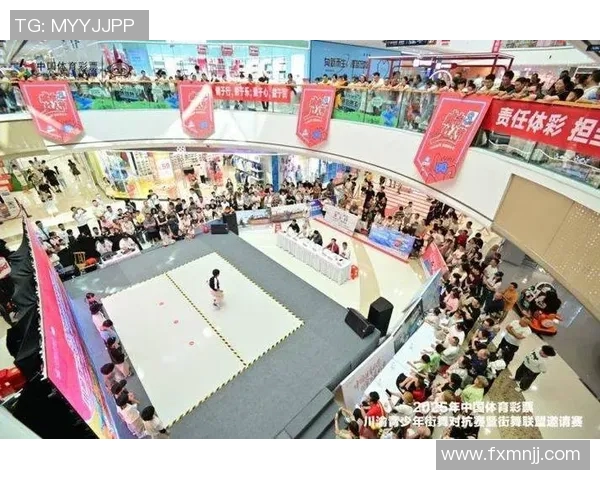 重庆街舞队在世界攀岩锦标赛中以51分领先其他队伍展现强劲实力 重庆街舞队在世界攀岩锦标赛中以51分领先其他队伍展现强劲实力